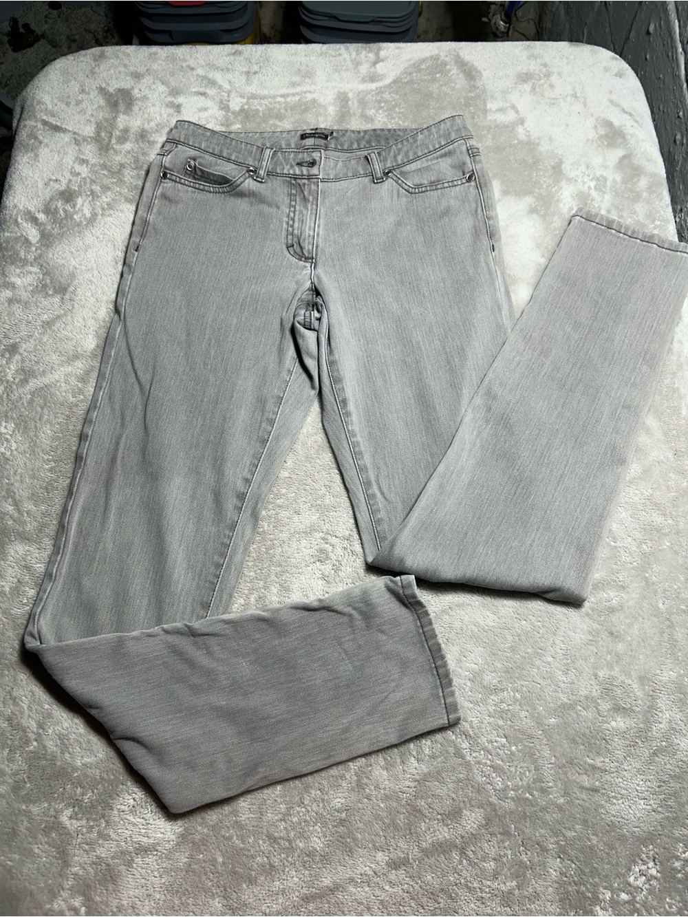 J.McLaughlin Grey Slim Straight Leg Jeans Size 2 Classic 5 Pocket Denim